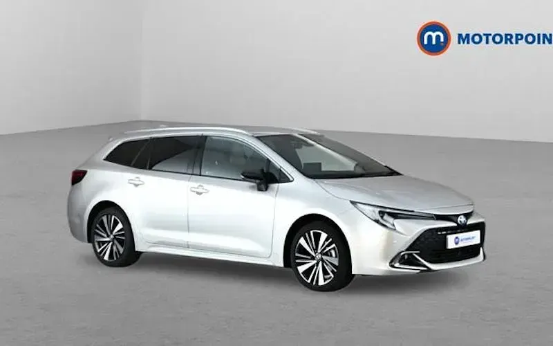 Used Toyota Corolla Design 140 HP (102 kW) 2025 Estate
