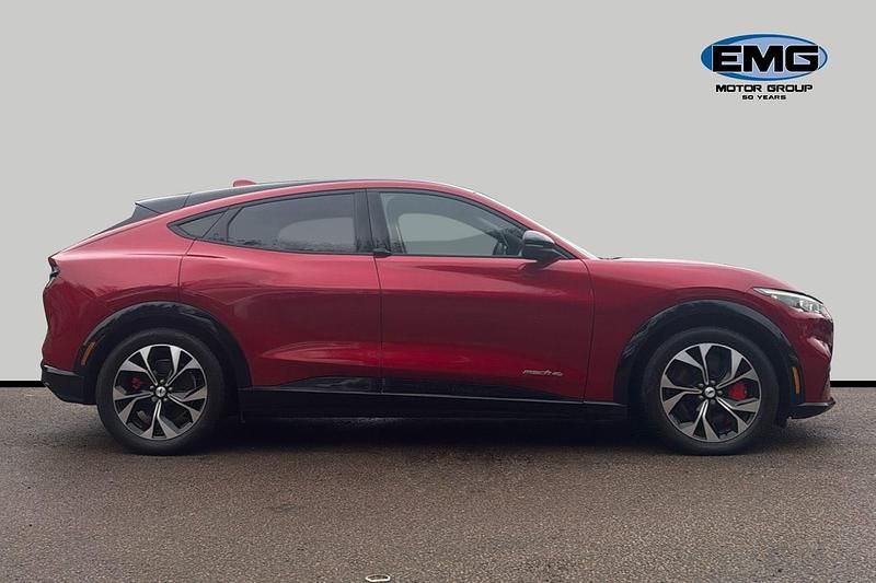 Used Ford Mustang Standard Range 269 HP (197 kW) 2021 Red SUV