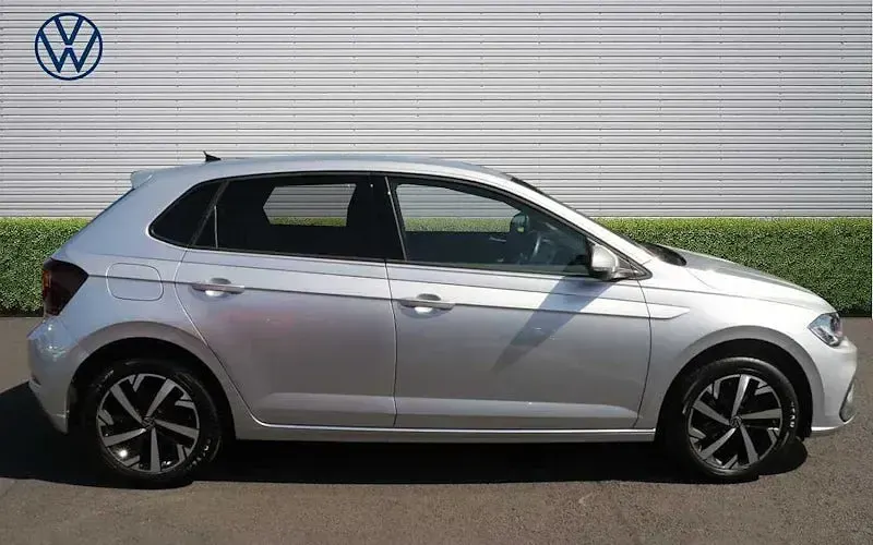 Used VW Polo Match 95 HP (69 kW) 2025 Silver Hatchback