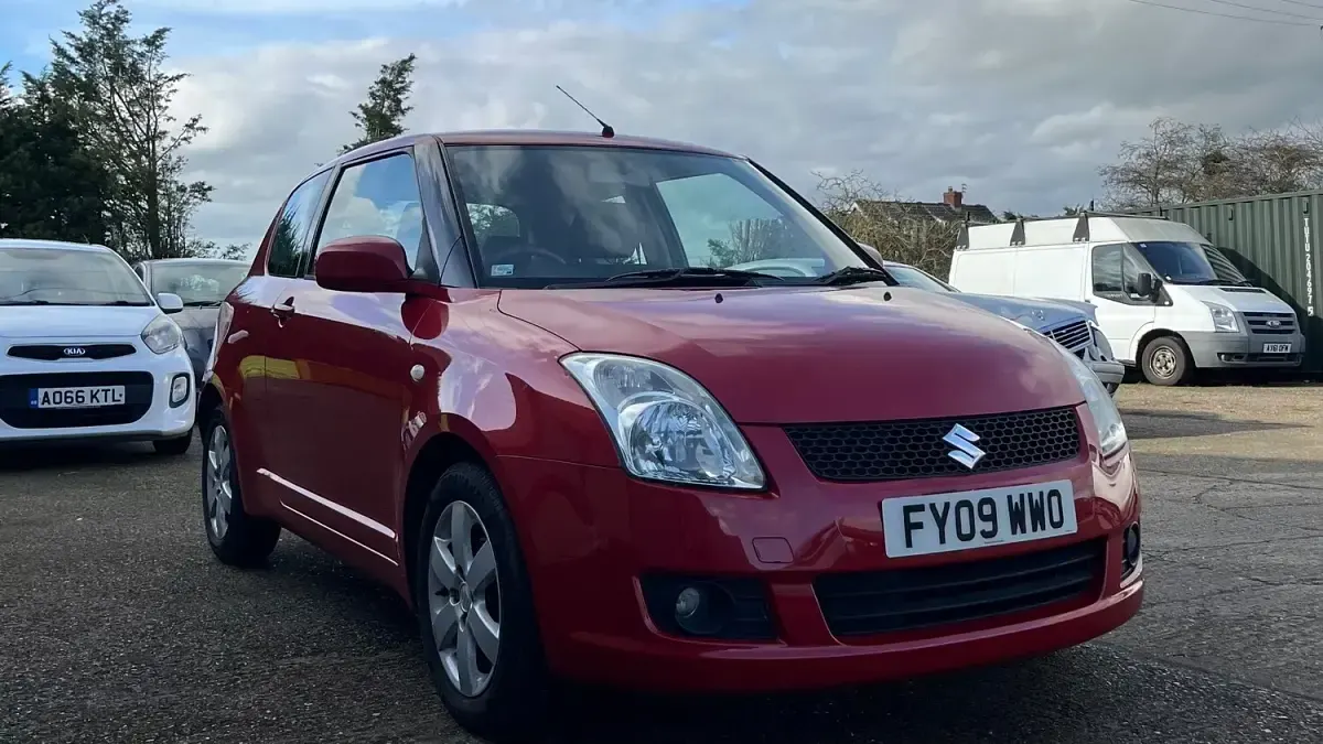 Used Suzuki Swift GLX 101 HP (74 kW) 2009 Red Hatchback