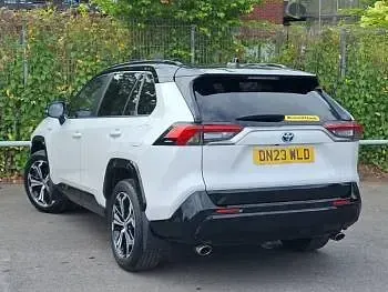 Gebraucht Toyota RAV4 Hybrid 306 PS (225 kW) 2023 Weiß SUV