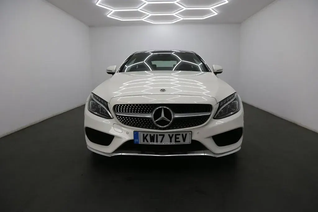 Used Mercedes C250 AMG Line Premium Plus 204 HP (150 kW) 2017 Coupe