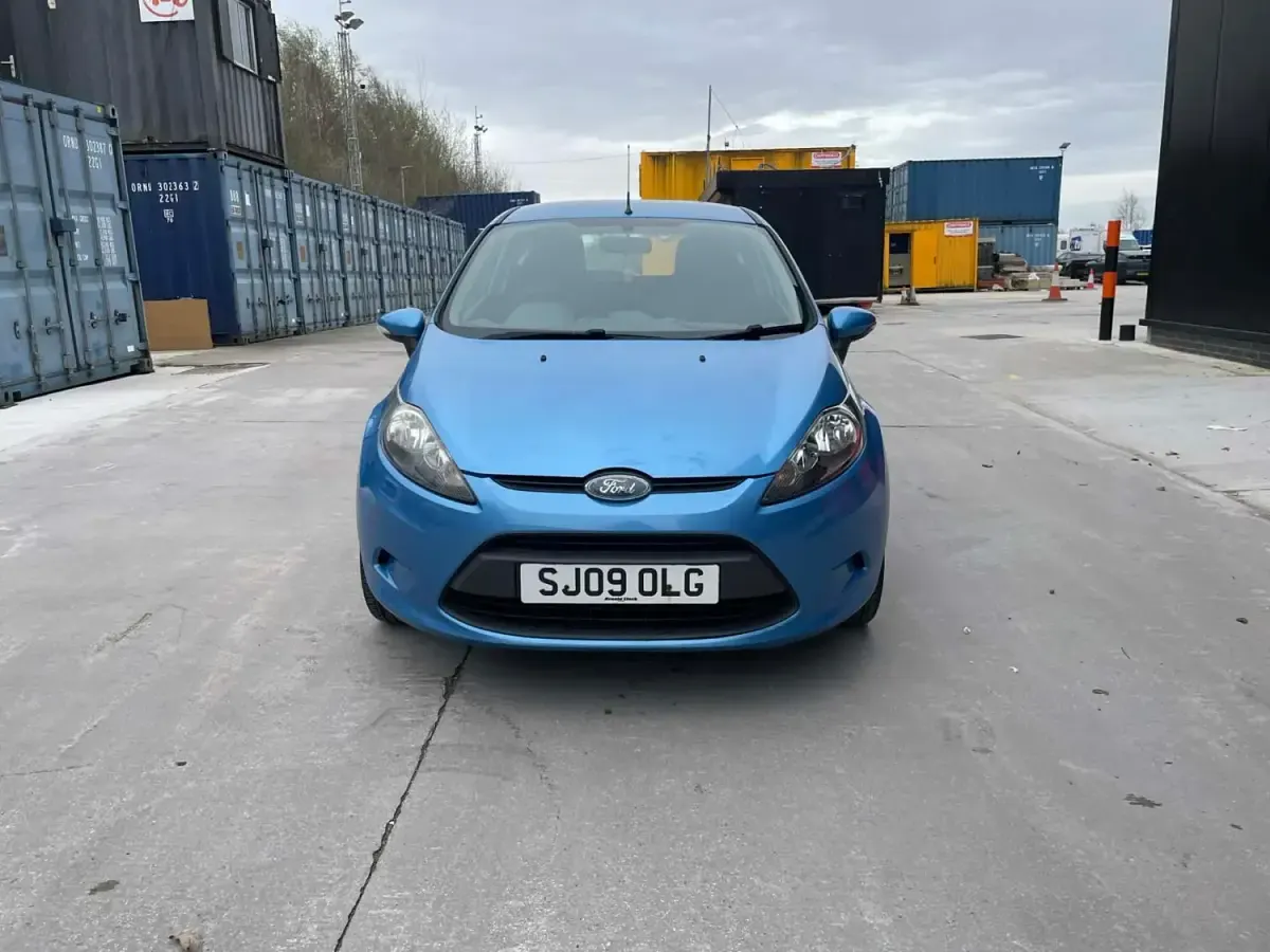 Second-hand Ford Fiesta Style 82 CP (60 kW) 2009 Albastru Hatchback