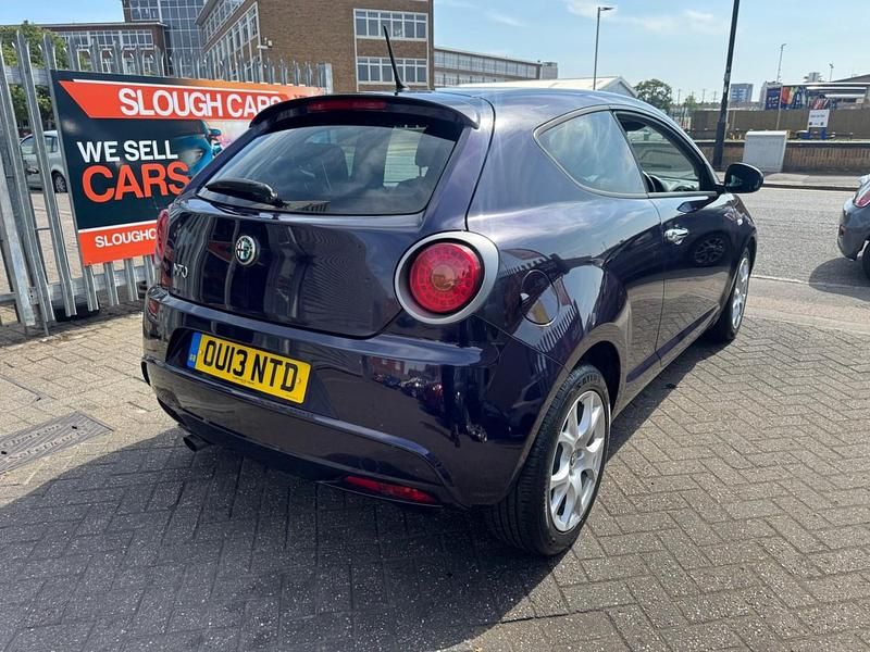 Used Alfa Romeo MiTo Sprint 85 HP (62 kW) 2013 Black Hatchback