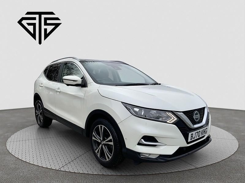Used Nissan Qashqai N-Connecta 113 HP (83 kW) 2020 White SUV