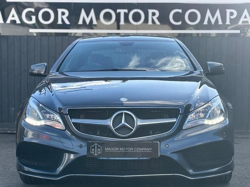 Begagnad Mercedes E220 AMG 2015 Grå Sportkupé