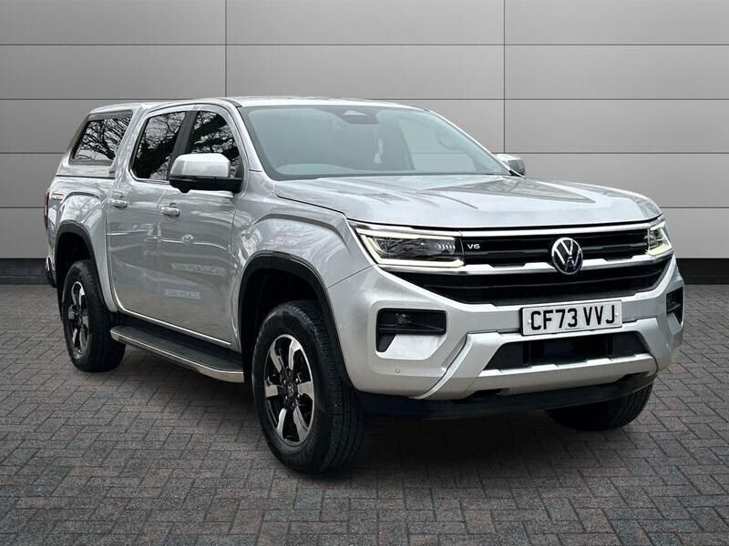 Light grey metallic Used 2023 VW Amarok Style Pickup | £43,995 (Expensive) - Image 1/4