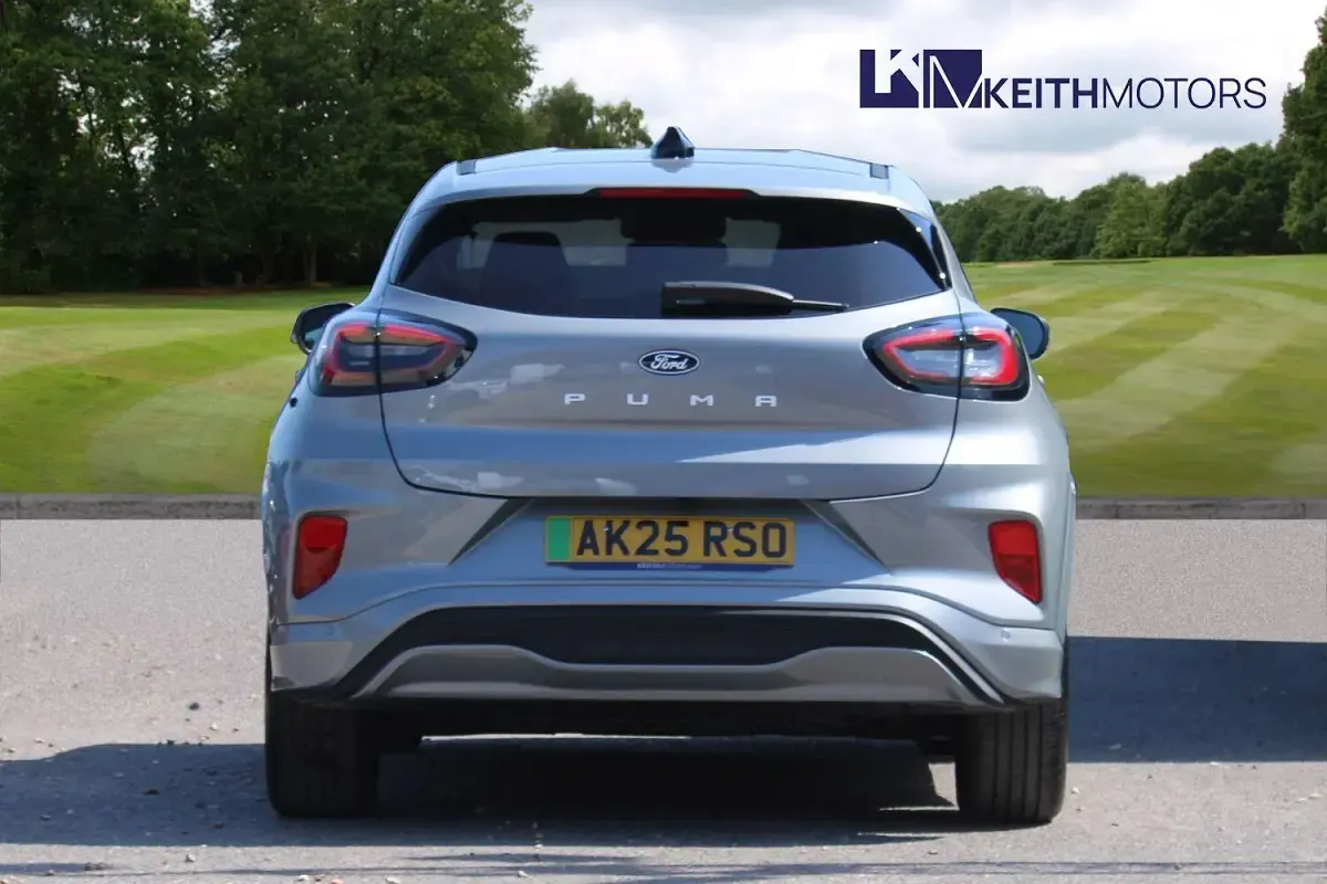 Used Ford Puma Select 122 kW (167 HP) 2025 Silver SUV