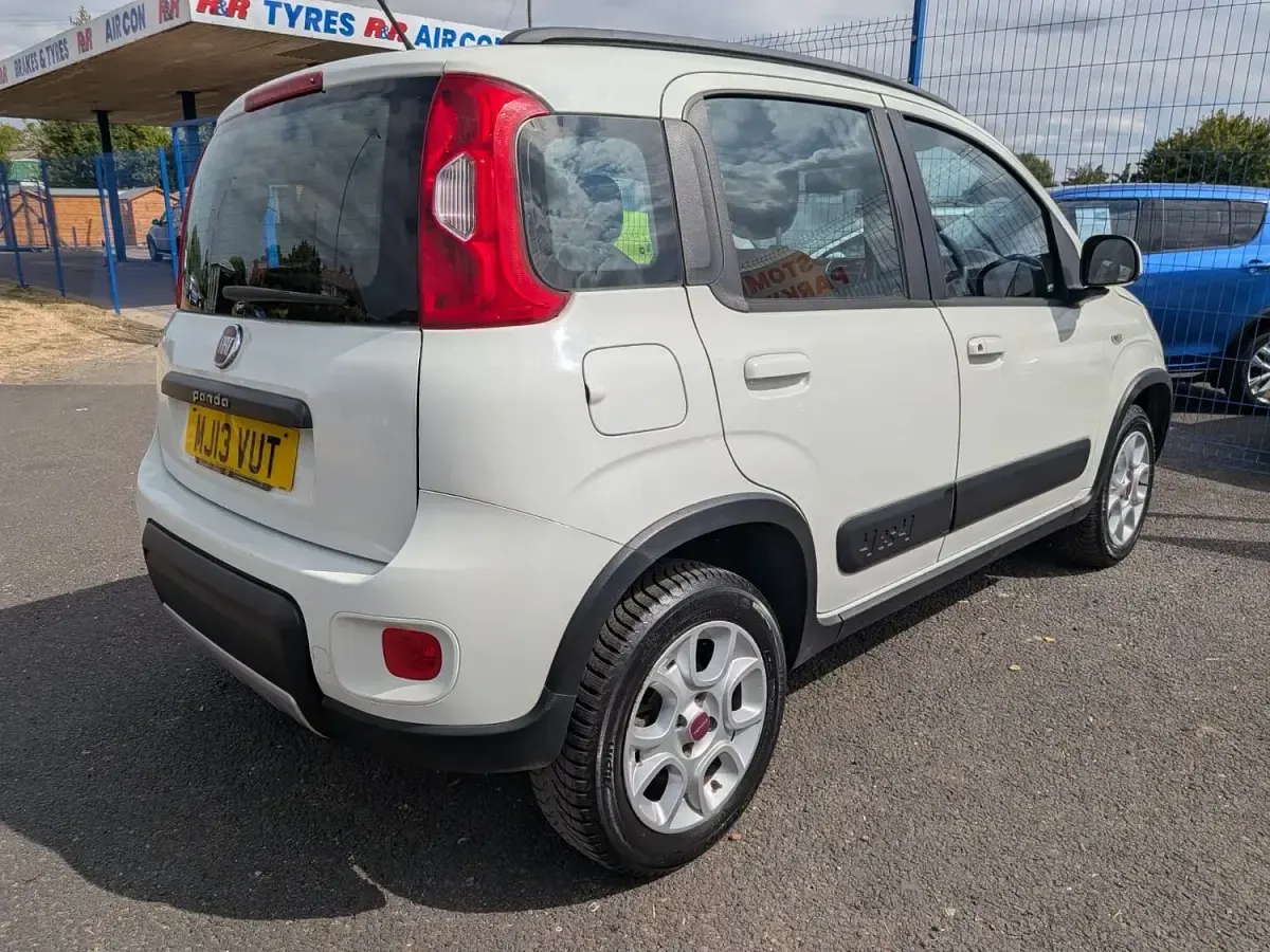 Used Fiat Panda 4x4 2013 White Hatchback