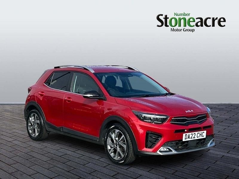 Red Used 2022 Kia Stonic 4 SUV | £14,250 (Fair price) - Image 1/4