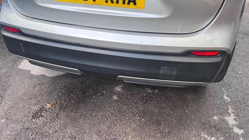 Used Nissan Qashqai Tekna 2018 Silver SUV