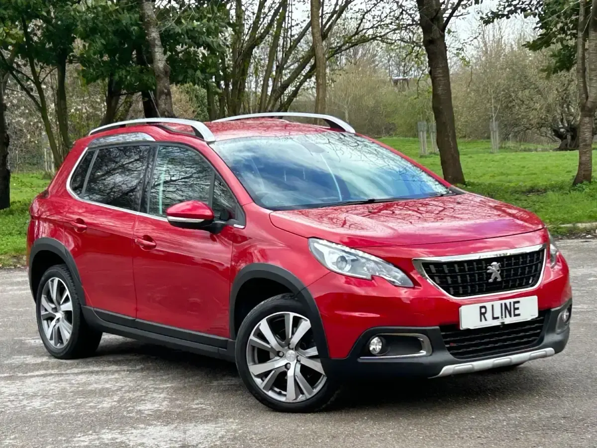 Second-hand Peugeot 2008 Allure 2019 Roșu SUV
