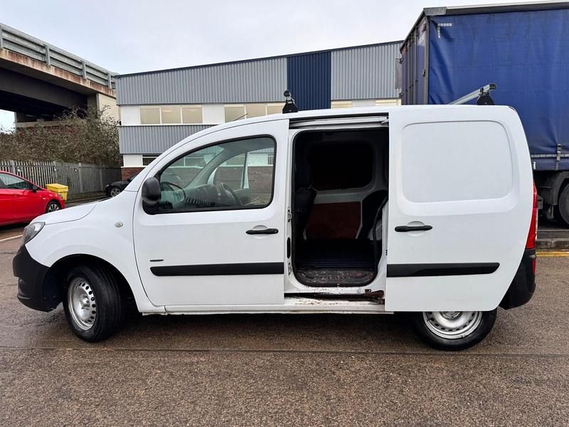Used Mercedes Citan 109 90 HP (66 kW) 2017 White