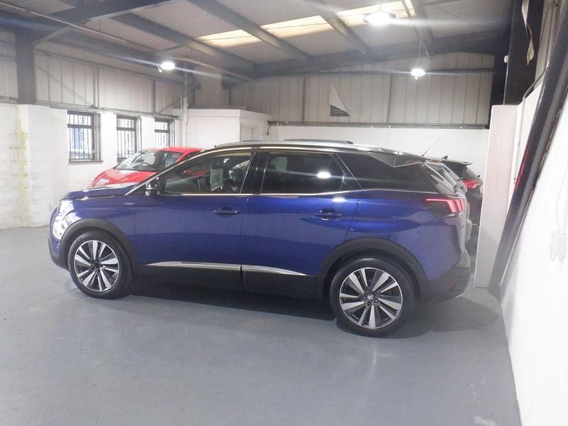 Used Peugeot 3008 GT-line 2019 Blue Hatchback