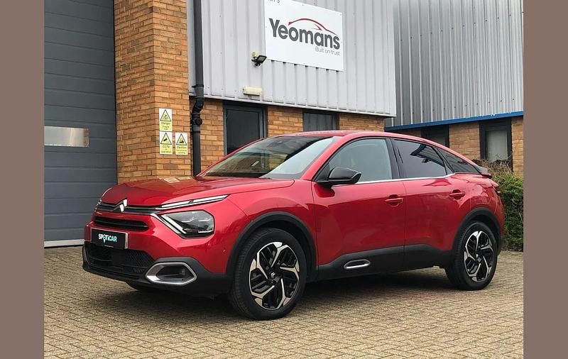 Used Citroën C4 PureTech 128 HP (94 kW) 2024 Red SUV