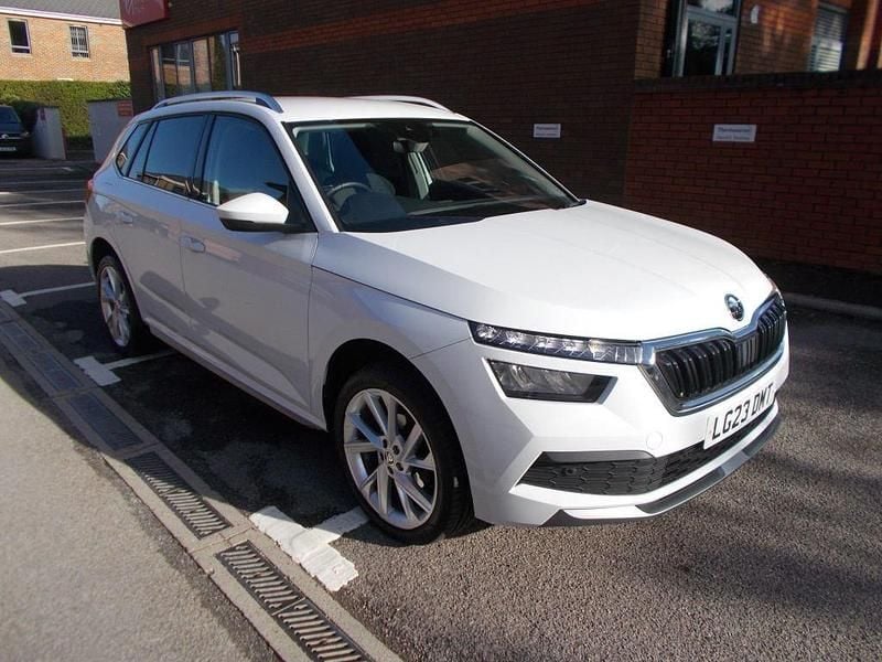 Used Skoda Kamiq SE L Executive 110 HP (80 kW) 2023 White SUV