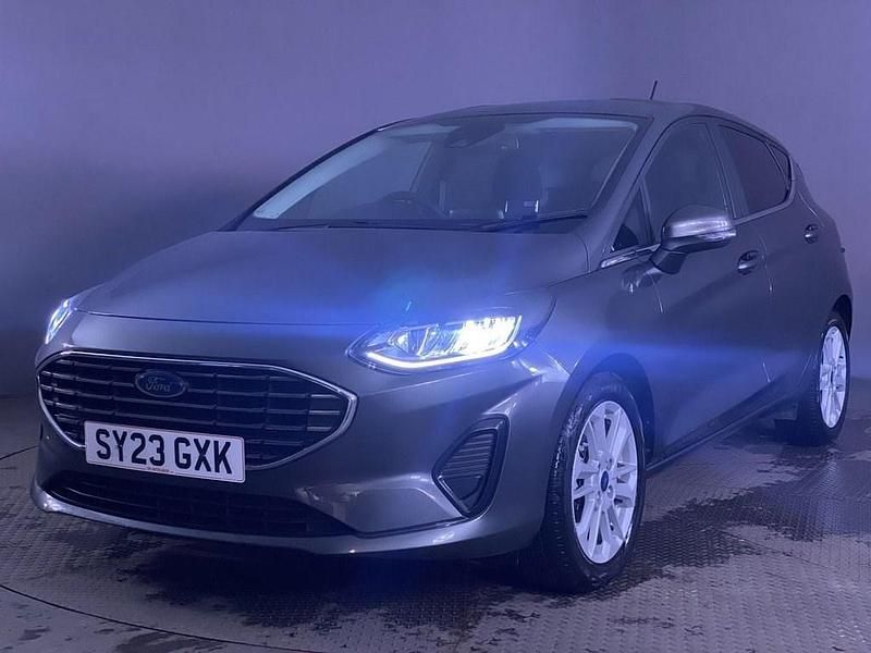 Used Ford Fiesta Titanium 125 HP (91 kW) 2023 Grey Hatchback