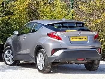 Used Toyota C-HR 122 HP (89 kW) 2019 Silver SUV