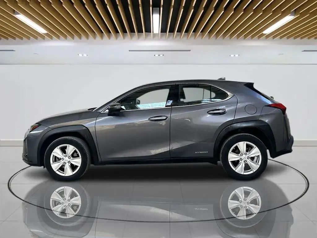 Used Lexus UX 250h 184 HP (135 kW) 2022 Grey SUV