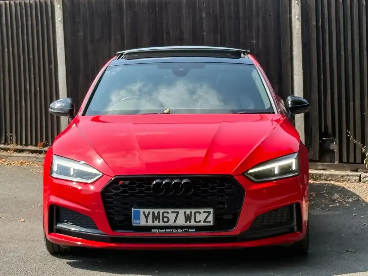 Used Audi S5 Sportback Comfort 354 HP (260 kW) 2018 Red Hatchback