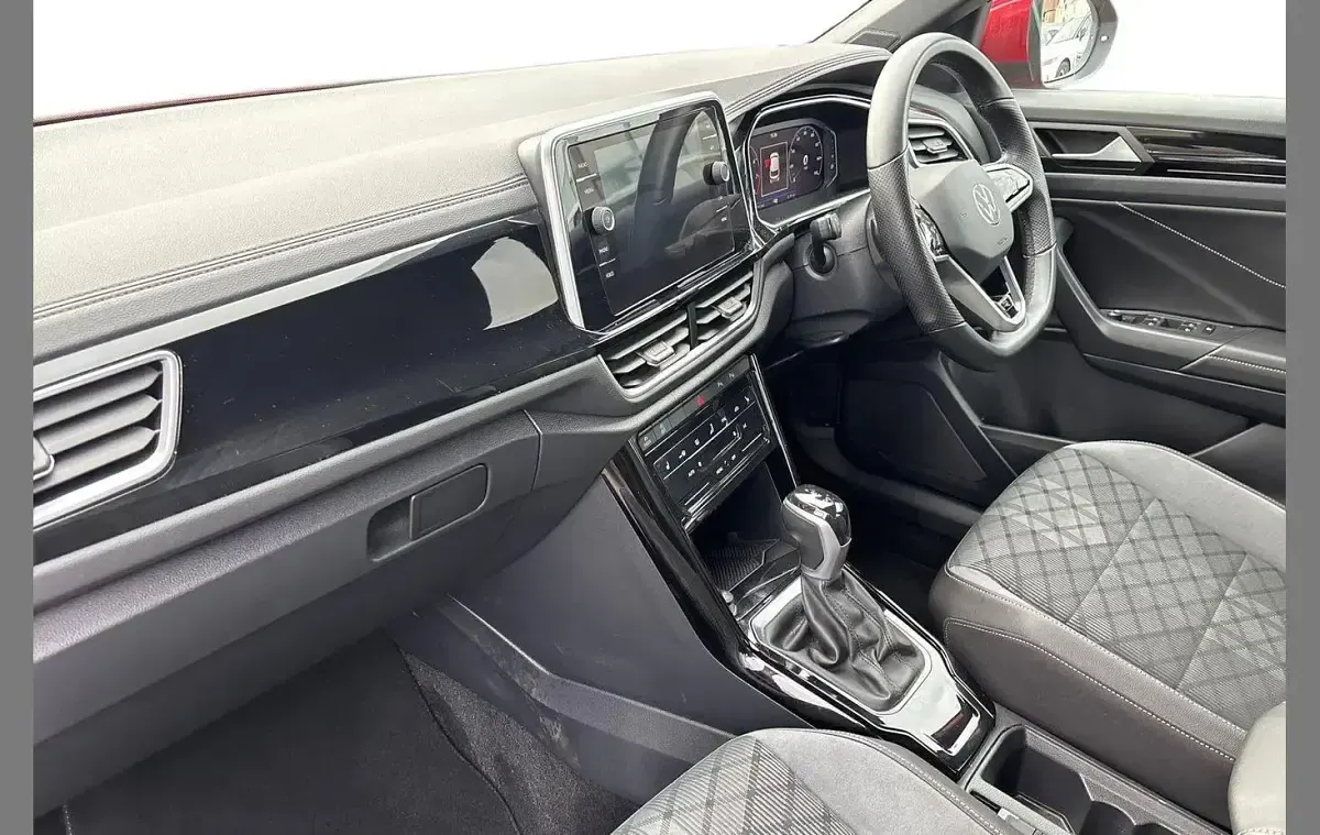Usado VW T-Roc R-line 150 HP (110 kW) 2022 Vermelho SUV
