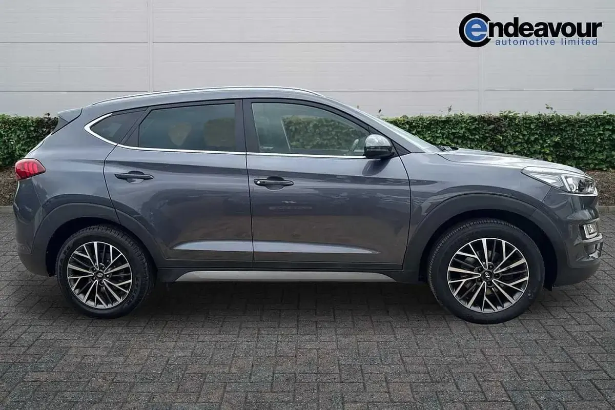 Used Hyundai Tucson Premium 132 HP (97 kW) 2019 Grey SUV