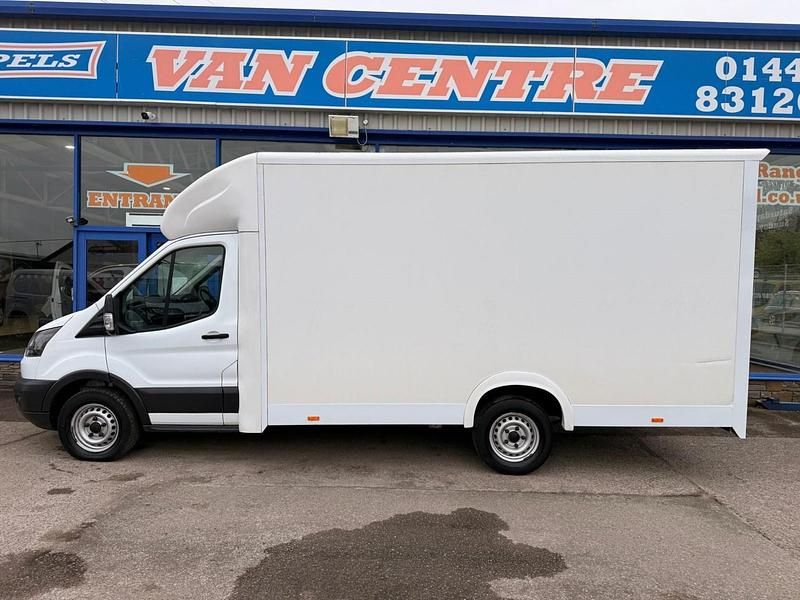Usado Ford Transit 130 HP (95 kW) 2020 Branco Van