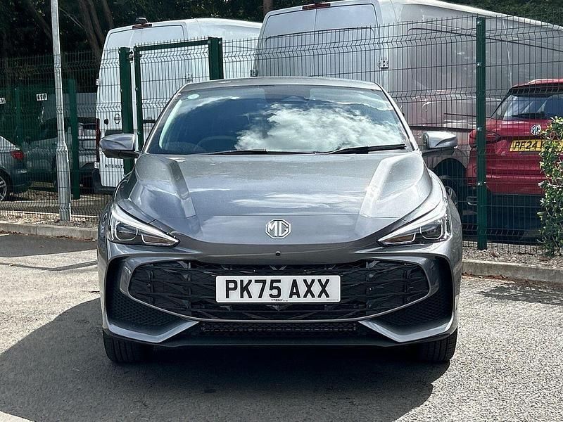 Used MG MG3 Trophy 194 HP (142 kW) 2025 Grey Hatchback