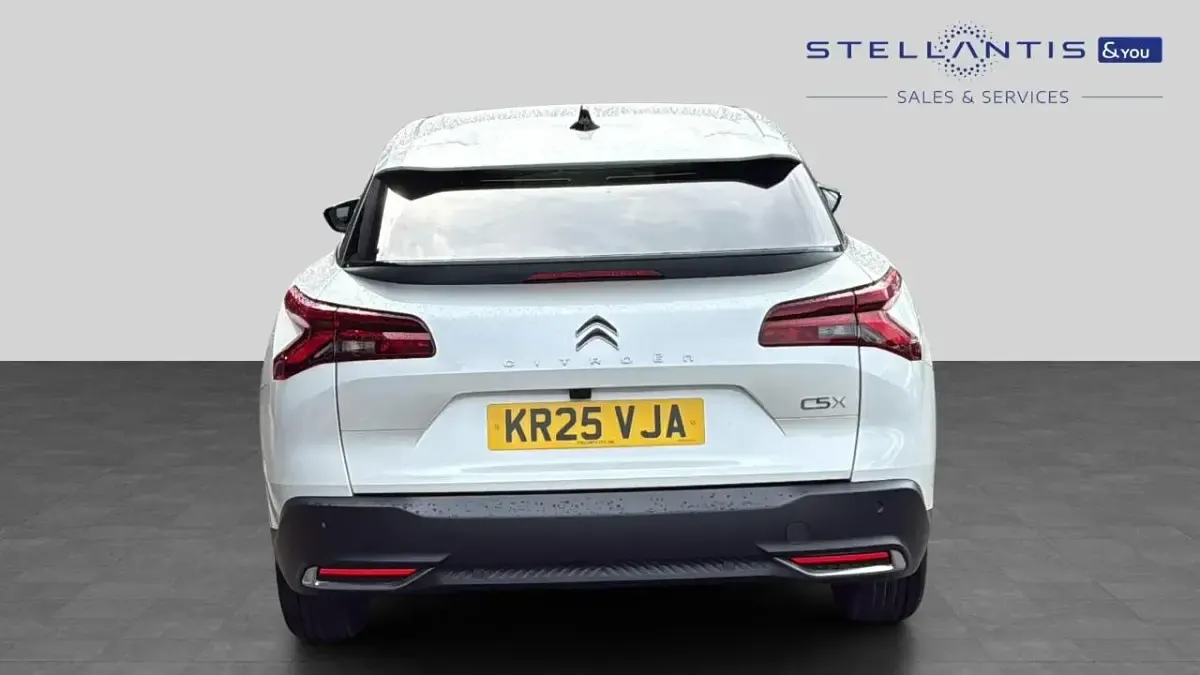 Usado Citroën C5 X PureTech 127 HP (93 kW) 2025 Branco Carrinha