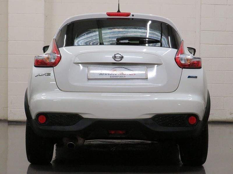 Used Nissan Juke Visia 108 HP (79 kW) 2014 White SUV