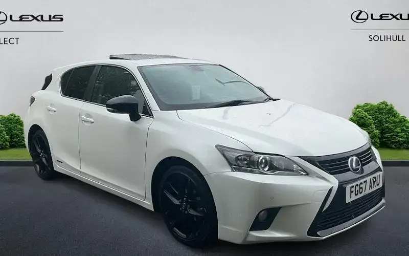 Used Lexus CT200h Sport Line 136 HP (100 kW) 2017 Hatchback