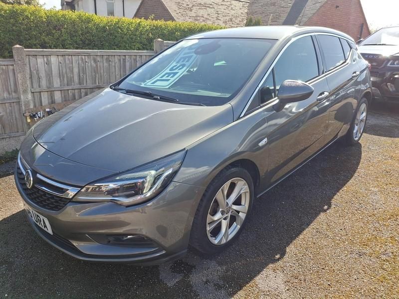 Second-hand Vauxhall Astra SRi 136 CP (100 kW) 2016 Gri Hatchback