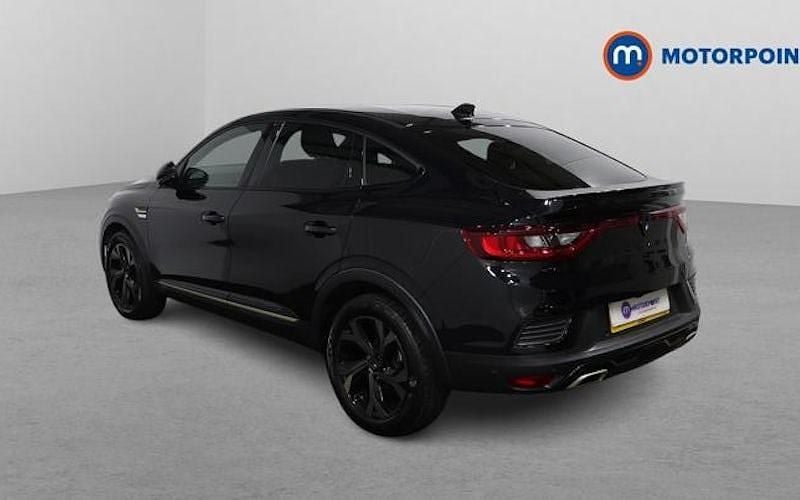 Used Renault Arkana Engineered 143 HP (105 kW) 2023 Black SUV