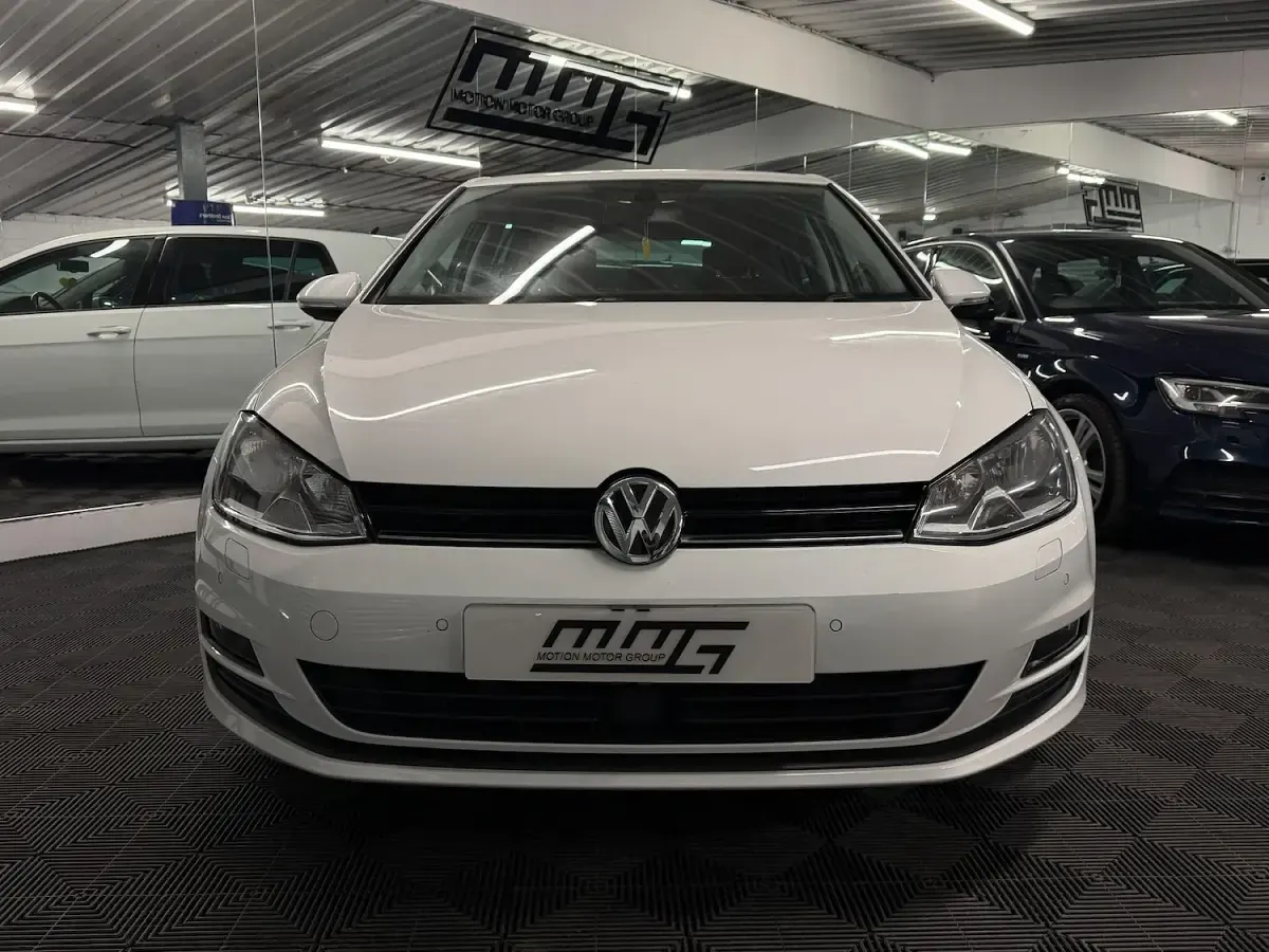 Used VW Golf VII Edition 150 HP (110 kW) 2016 White Hatchback