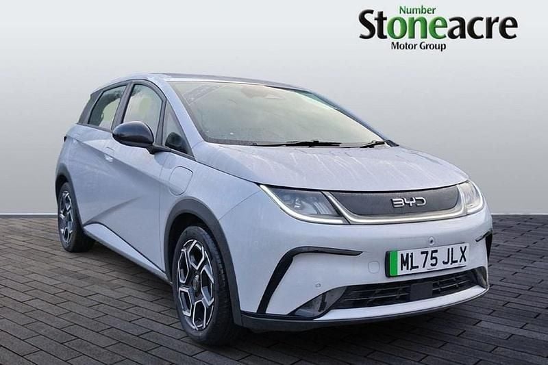 White New 2025 BYD Dolphin Comfort Hatchback | £22,295 (Good price) - Image 1/1