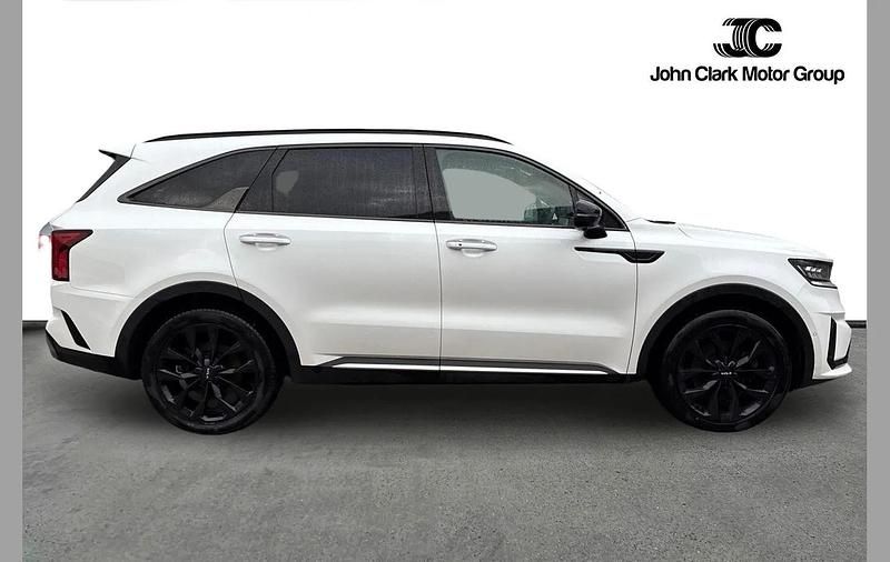 Used Kia Sorento 201 HP (147 kW) 2023 White SUV