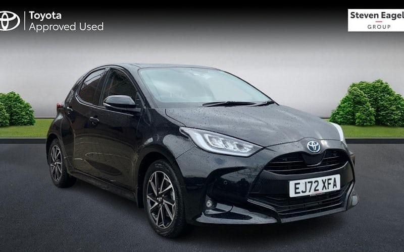 Used Toyota Yaris Hybrid Design 116 HP (85 kW) 2025 Hatchback