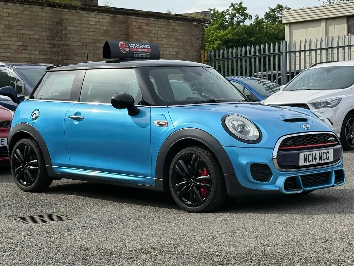 Used Mini John Cooper Works Hatch 231 HP (169 kW) 2015 Blue Hatchback