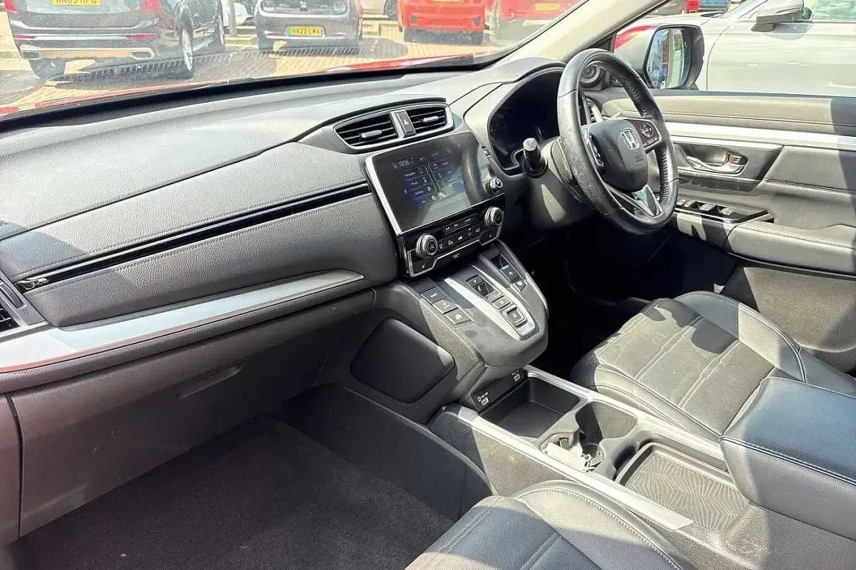 Used Honda CR-V Hybrid 184 HP (135 kW) 2021 Premium crystal red SUV