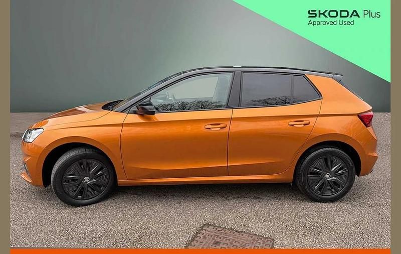 Used Skoda Fabia Colour Edition 108 HP (79 kW) 2022 Orange Hatchback