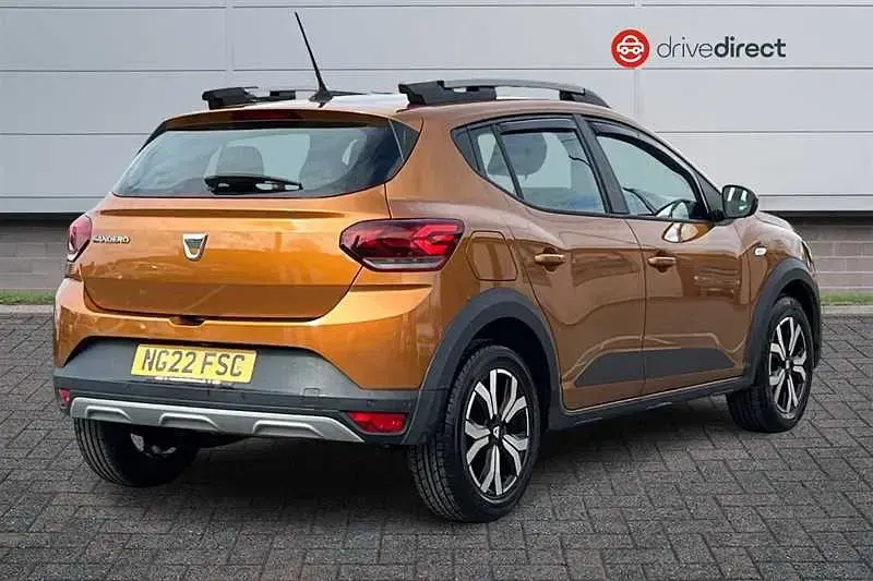 Used Dacia Sandero Prestige 90 HP (66 kW) 2022 Orange Hatchback