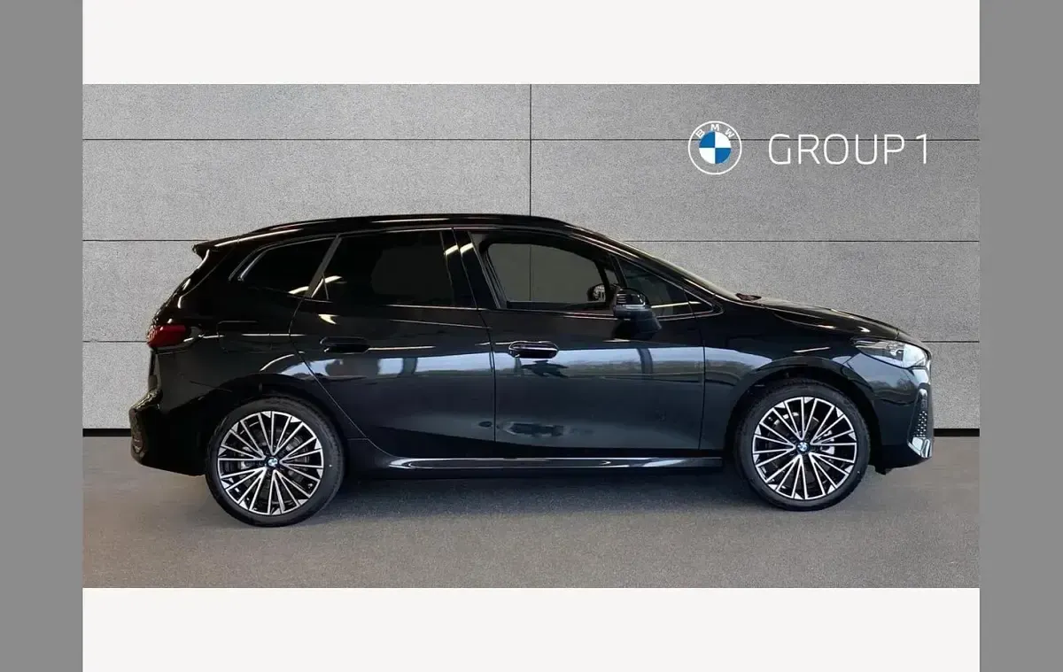 New BMW 225 M Sport 241 HP (177 kW) 2026 Black Hatchback