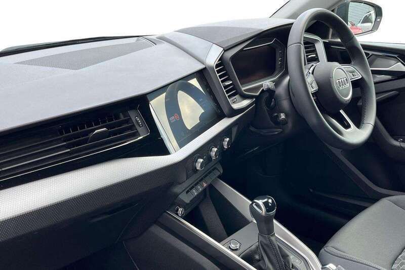 Image 2/4