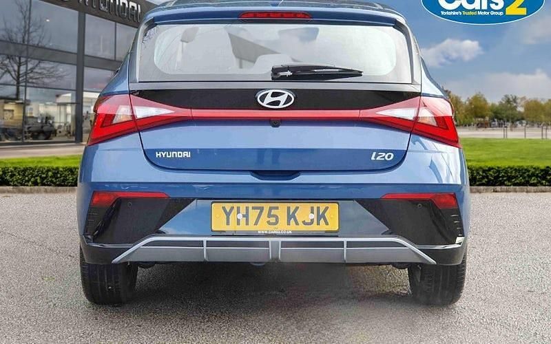 New Hyundai i20 Advanced 101 HP (74 kW) 2025 Blue Hatchback