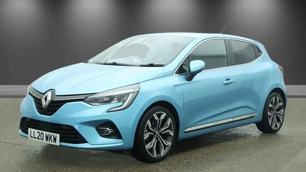Used Renault Clio Version S 140 HP (102 kW) 2020 Blue Hatchback