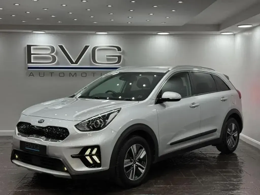 Used Kia Niro 141 HP (103 kW) 2019 Silver SUV