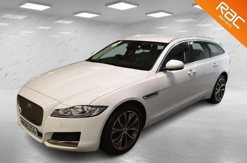 White Used 2019 Jaguar XF Sportbrake Portfolio Estate | £15,490 (Fair price) - Image 1/3