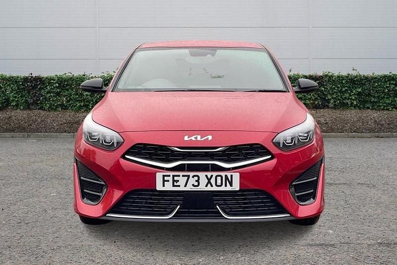 Usado Kia Ceed GT-Line 2024 Vermelho Citadino