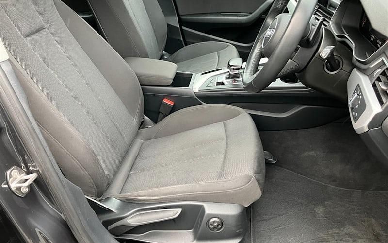 Used Audi A4 163 HP (119 kW) 2023 Estate