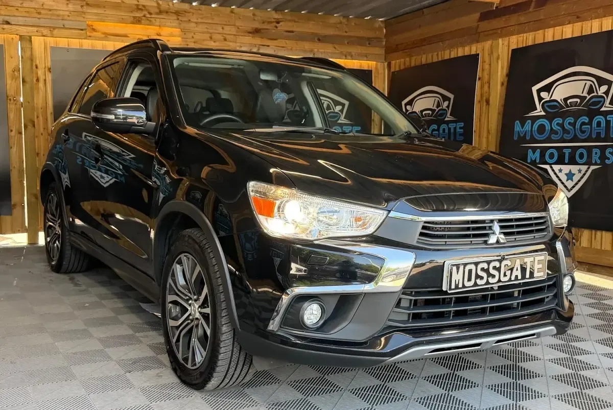 Used Mitsubishi ASX 150 HP (110 kW) 2018 Black SUV